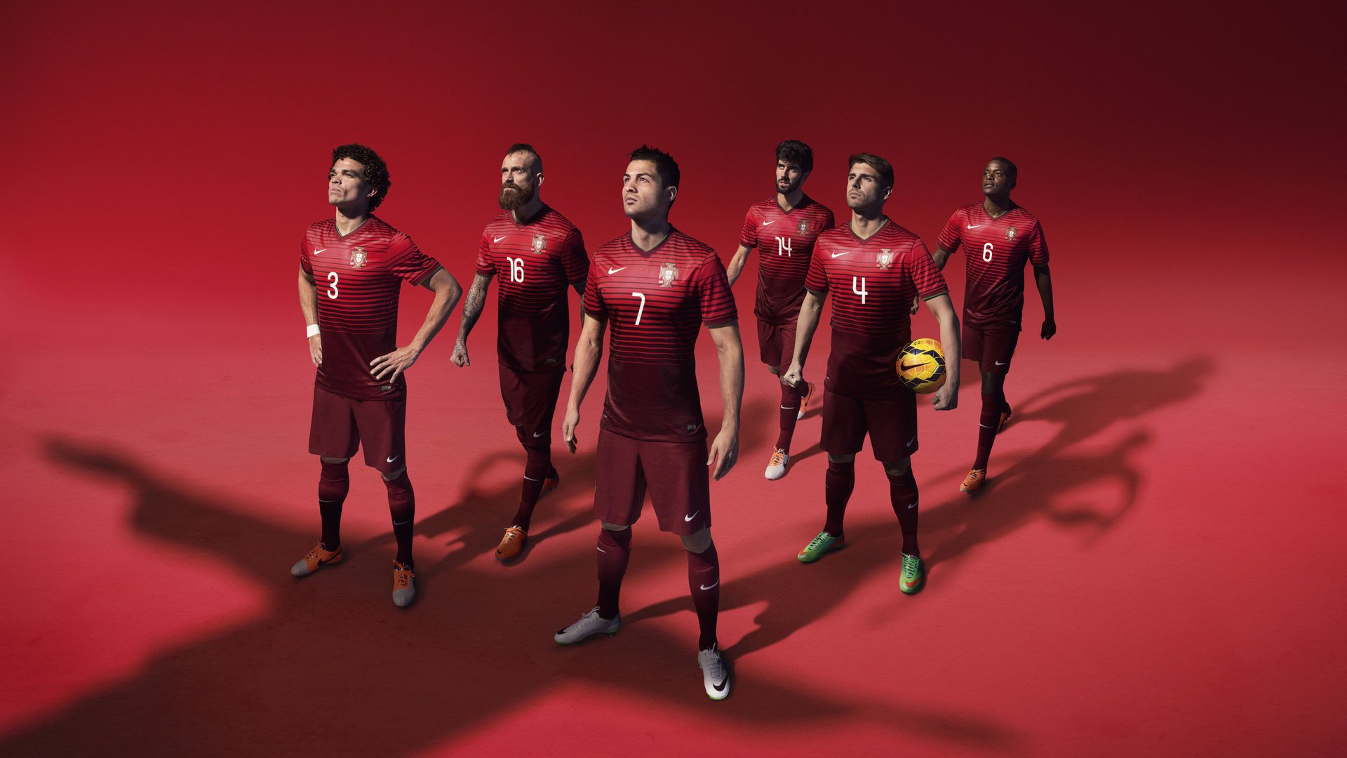 开云体育2026-欧冠巅峰对决，马德里竞技神勇出击，强势击溃葡萄牙豪门，再塑欧洲足坛传奇！